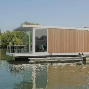 houseboat-martinique.maastrichthotels.net/