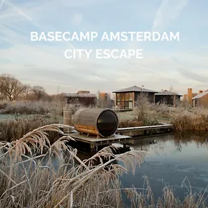Basecamp فندق