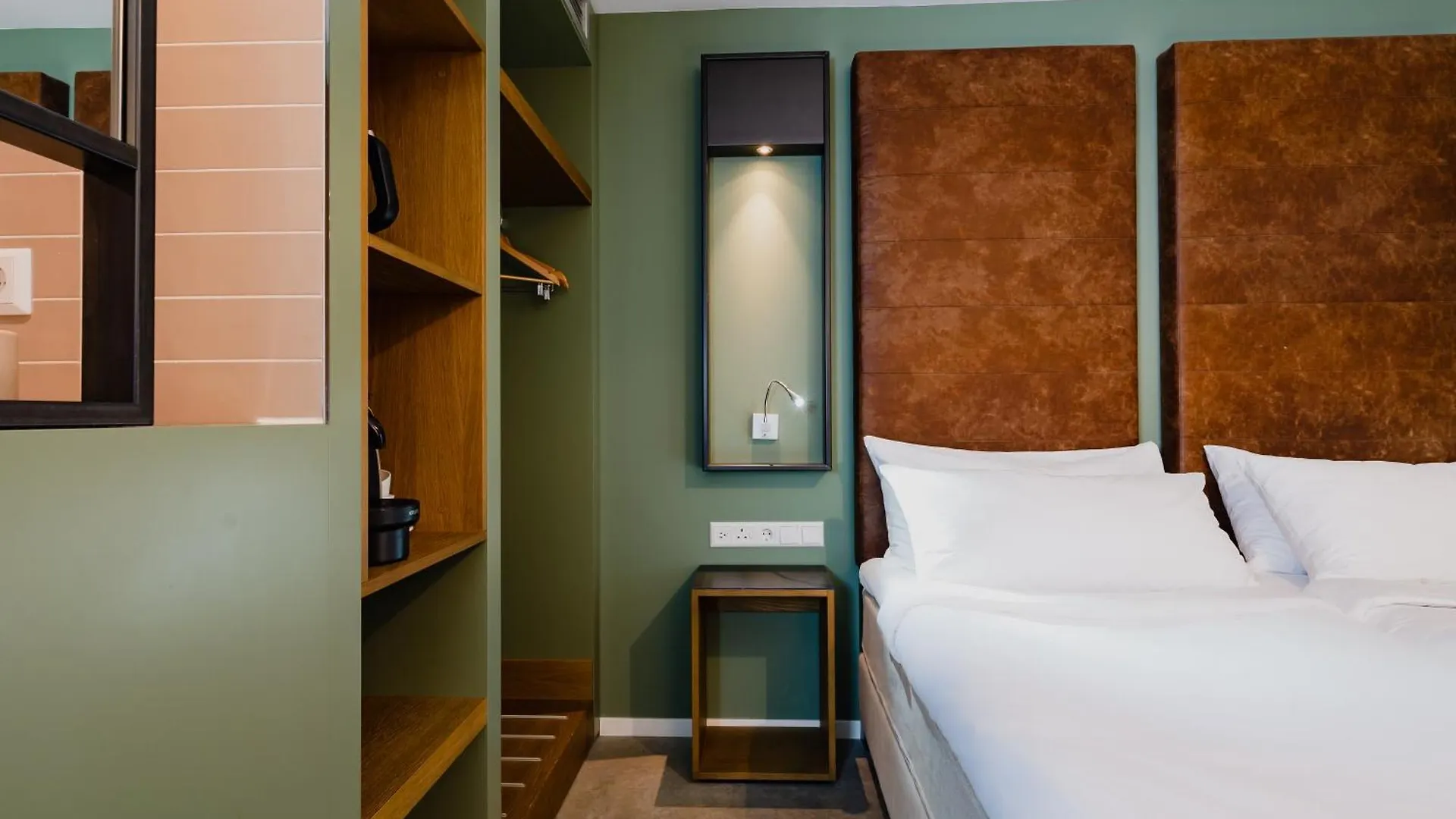 Hotel De Hallen Amsterdam