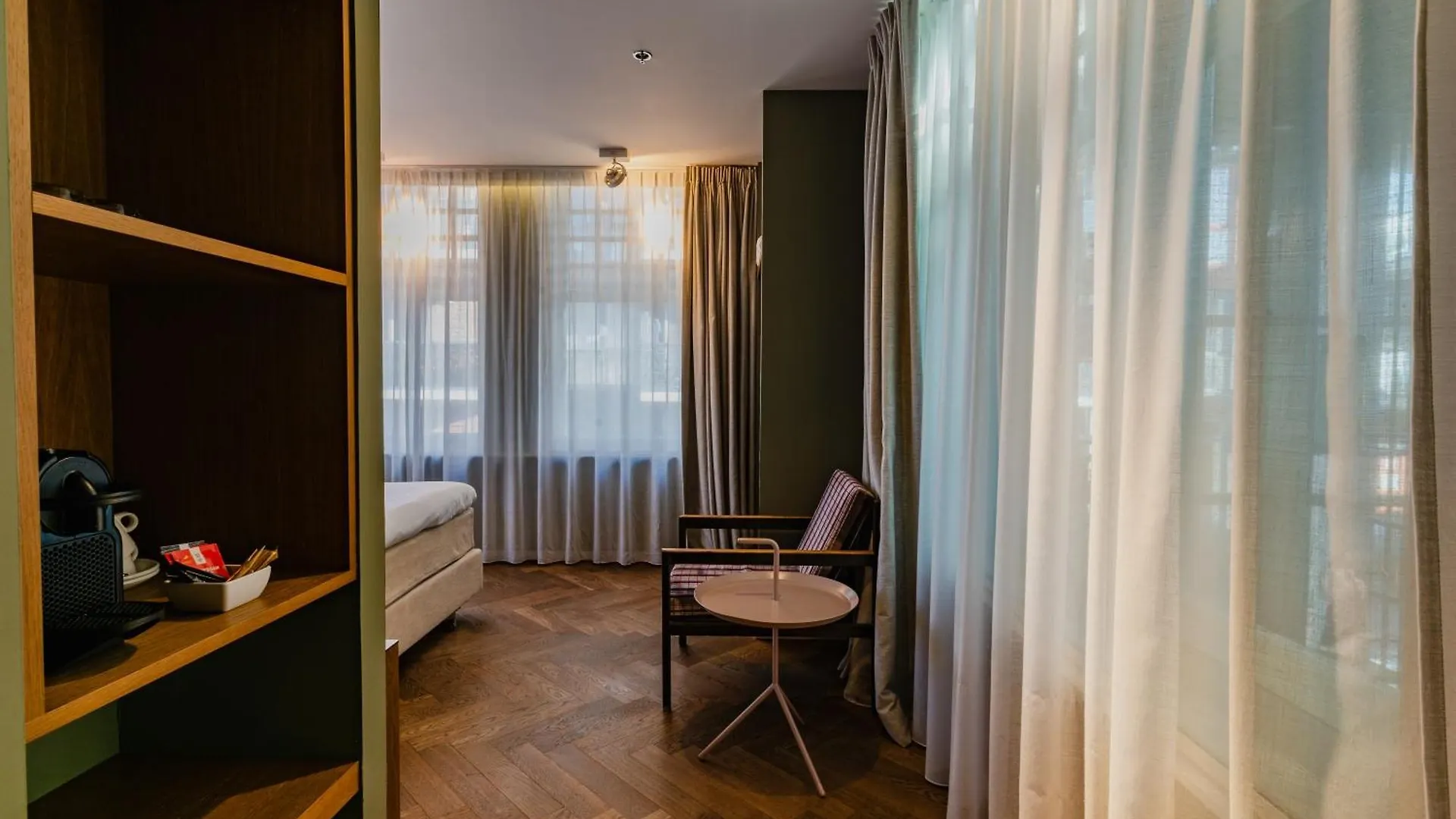 Hotel De Hallen Amsterdam